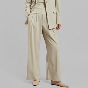 NWT The Frankie Shop Aliye Pintuck Pants - Beige
